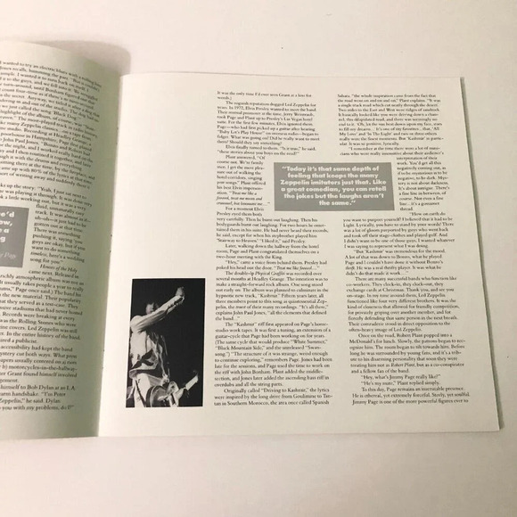 Vintage 1990 Led Zeppelin Tour Book Concert  Program - Picture 11 of 16